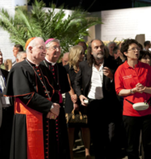 La inauguración de la exposición con el cardenal Marc Ouellet.