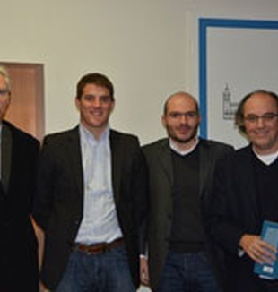 De izquierda a derecha: David Jou, Marcos Pou, <br>Francesco Cerutti y J. Ignacio Latorre.