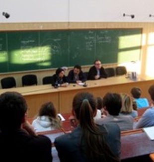 Un momento de la Jornada de apertura de curso <br>en Jarkov.