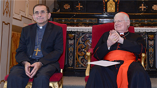 Monseñor Mario Delpini con el cardenal Angelo Scola