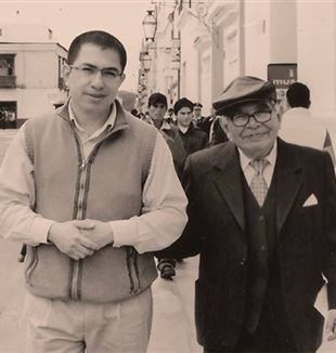 Juvenal Ñique Ríos con su hijo Óscar