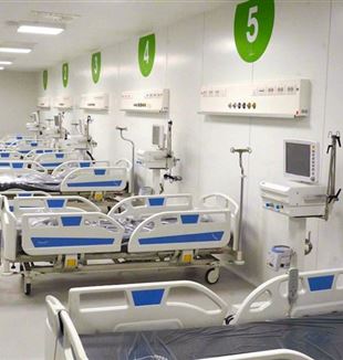 El nuevo hospital en el recinto ferial de Milán