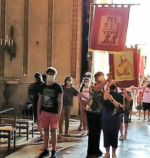 Los jóvenes sicilianos en la catedral de Monreale.
