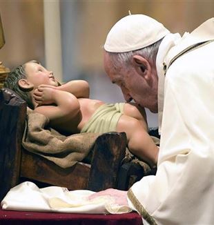 El papa Francisco durante la misa de Nochebuena