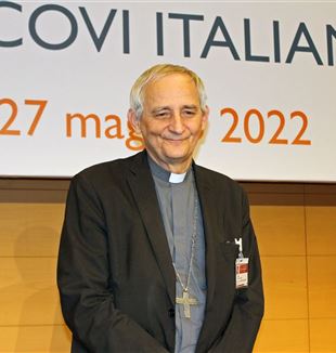 El cardenal Matteo Zuppi (Foto Ansa)