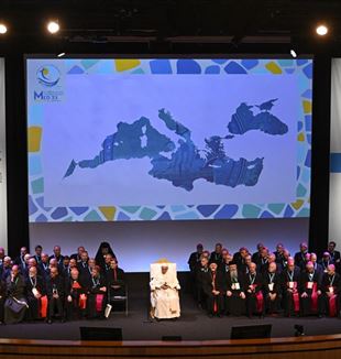 El papa Francisco durante su intervención en los "Rencontres Méditerranéennes" (Foto Vatican Media/Catholic Press Photo)